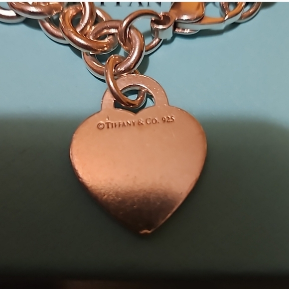 Tiffany & Co. Return to Tiffany Tag Bracelet Silver EUC - Picture 3 of 7
